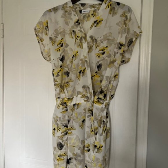 DKNY summer dress - Picture 1 of 2